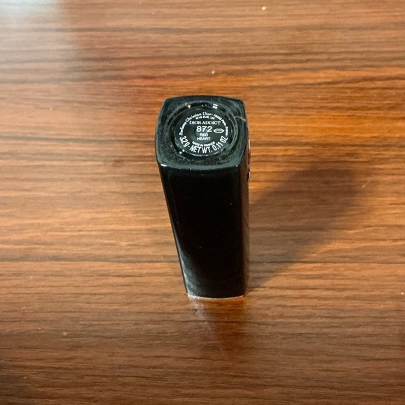 Dior Addict Shine Lipstick 872 Red Heart 0.11 oz - NWOB - Picture 3 of 4